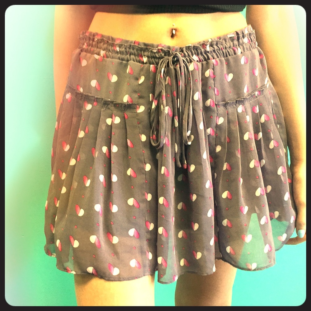 Mauve heart print skirt
